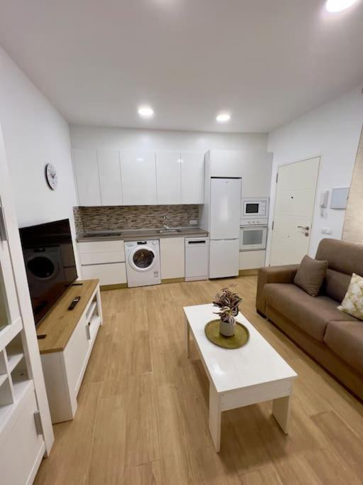 Rockside Residences Suites La Linea La Línea de la Concepción Exteriör bild